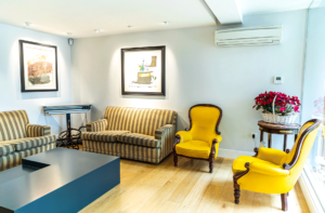 Sala de espera Clínica DKF 